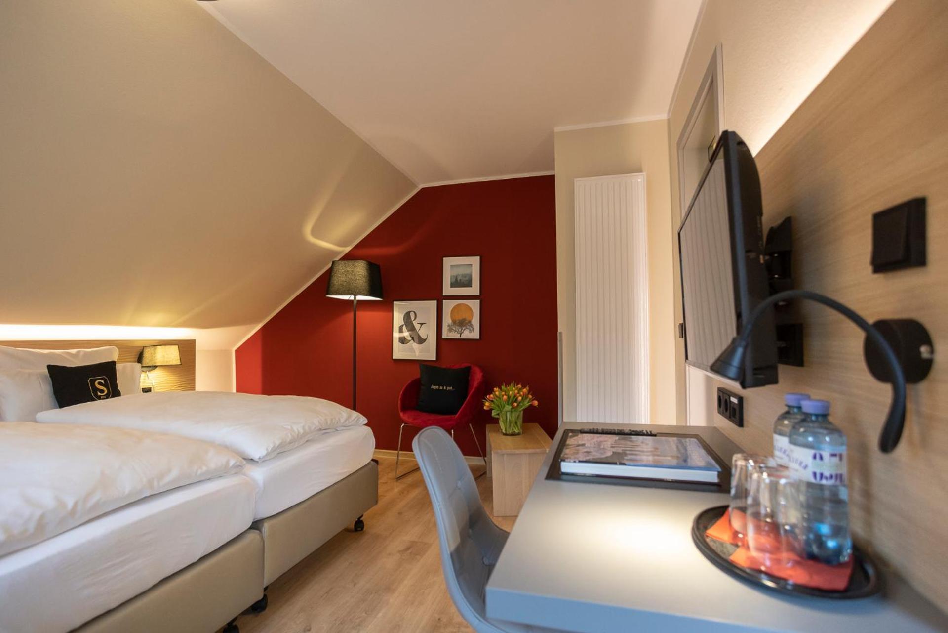 Der Stahlberg Hotel & Restaurant Hilchenbach Экстерьер фото